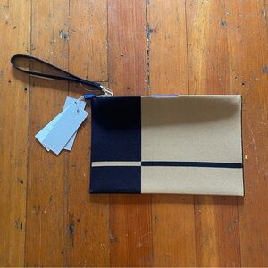 NWT Rothy’s Wristlet Clutch Purse
